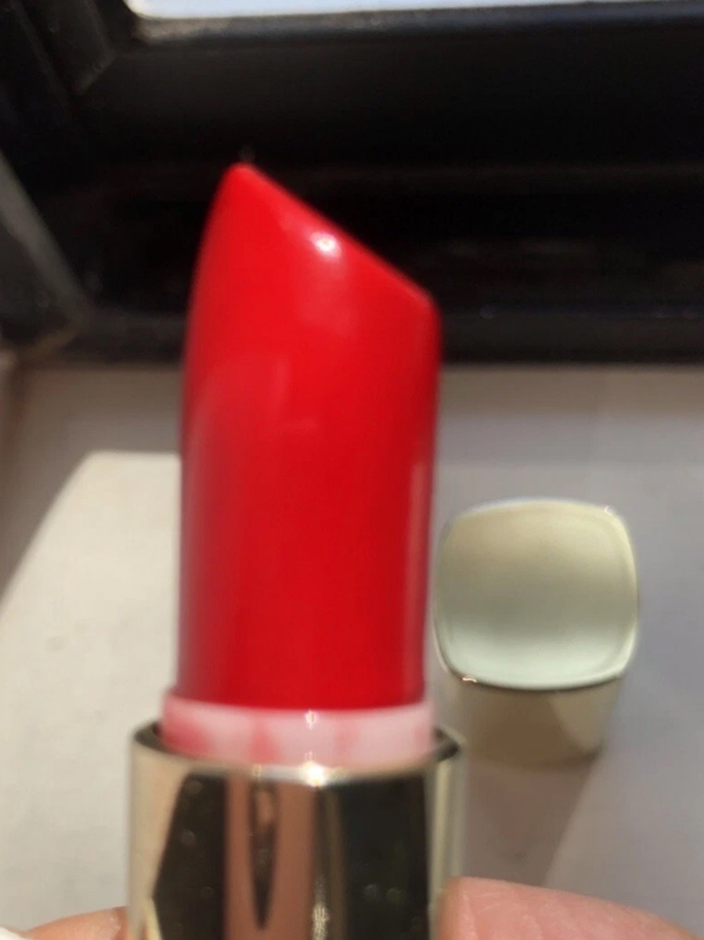Milani Color Statement Lipstick #05 Red Label
